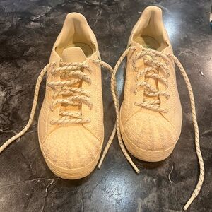 Adidas x Pharrell Williams superstar knitted cream sneakers white men’s 4.5 36.5